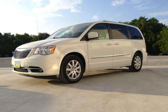 Chrysler Town & Country 2013